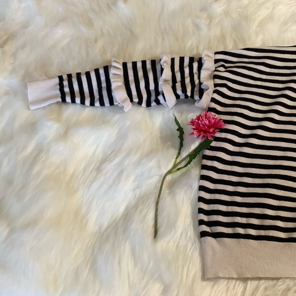 Ruffle striped sweater - Picture 5 of 6